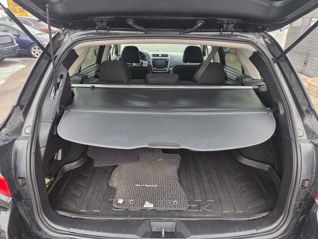 2018 Subaru Outback Image 16