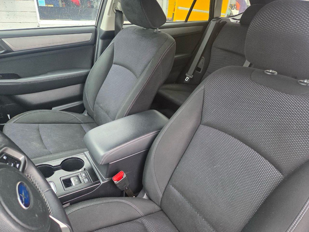 2018 Subaru Outback Image 19