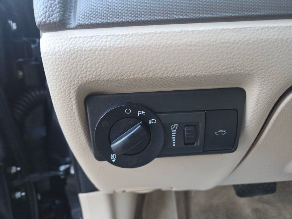 2008 Ford Fusion Image 24