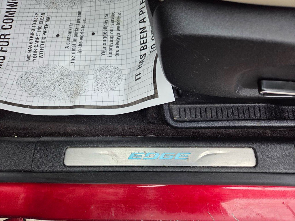 2016 Ford Edge Image 23