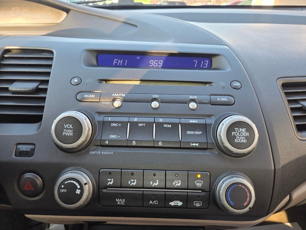 2009 Honda Civic Image 16