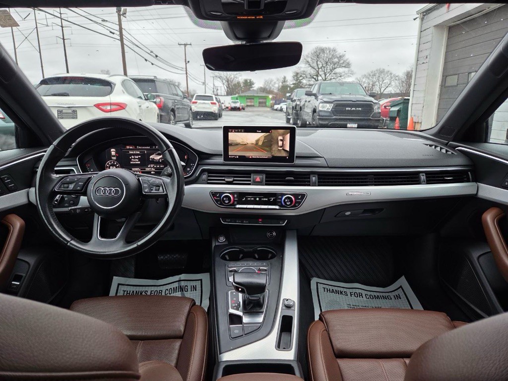 2017 Audi A4 Image 16