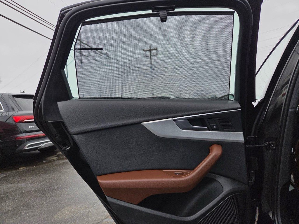 2017 Audi A4 Image 29