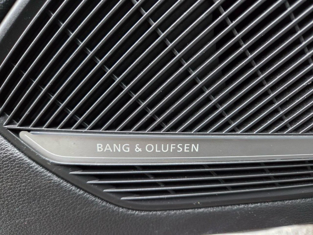 2017 Audi A4 Image 30