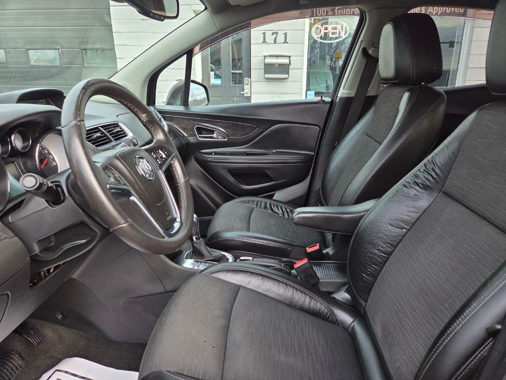 2016 Buick Enclave Image 11