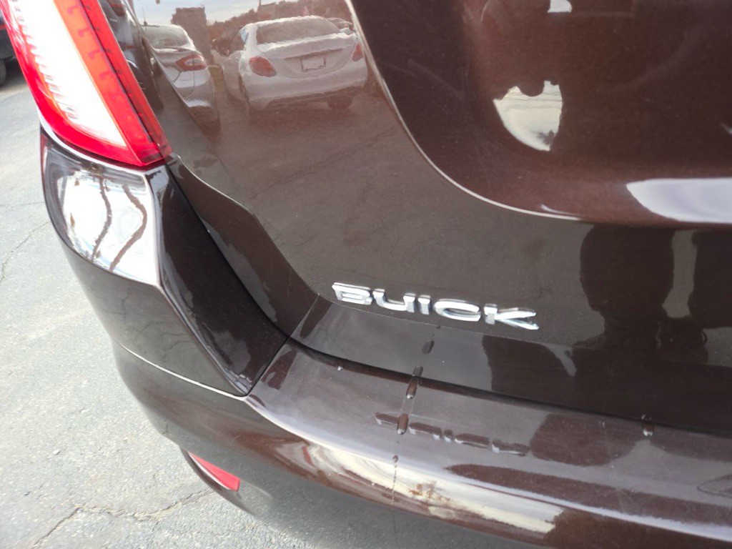 2016 Buick Enclave Image 27