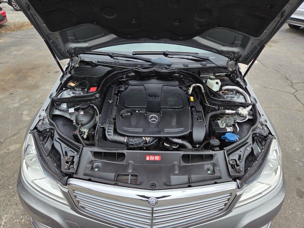 2013 Mercedes-Benz C-Class Image 8
