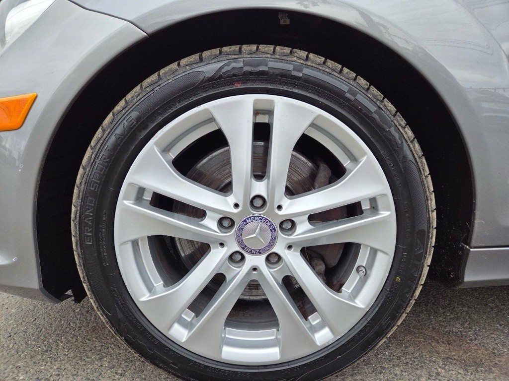 2013 Mercedes-Benz C-Class Image 30