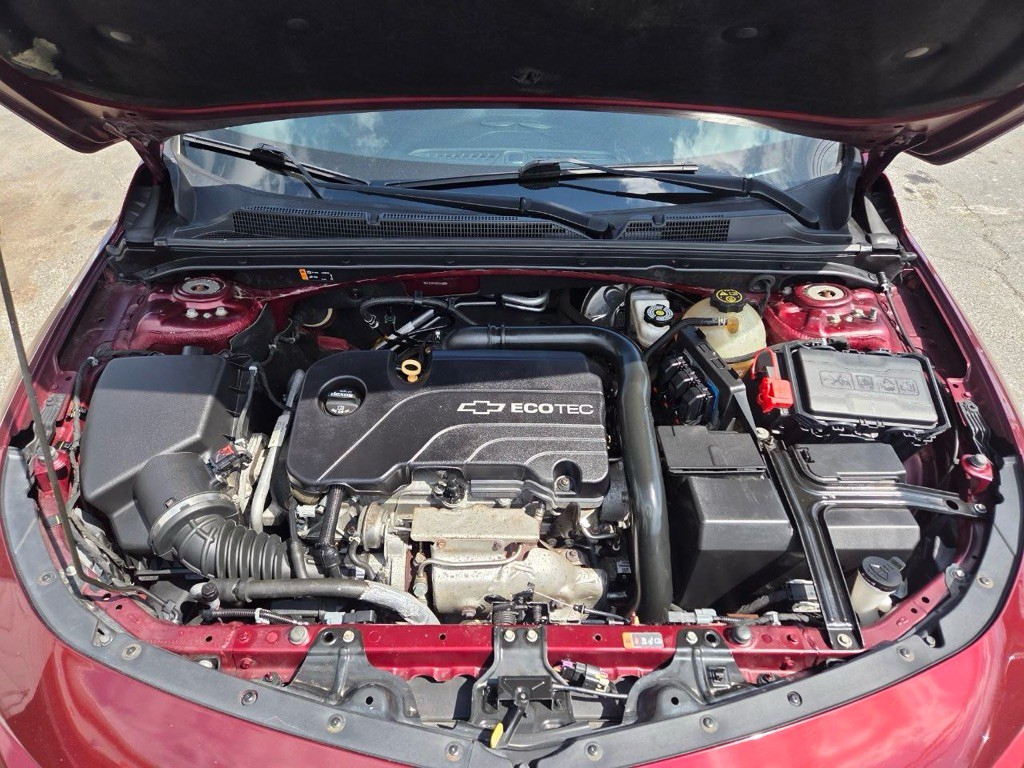 2016 Chevrolet Malibu Image 9
