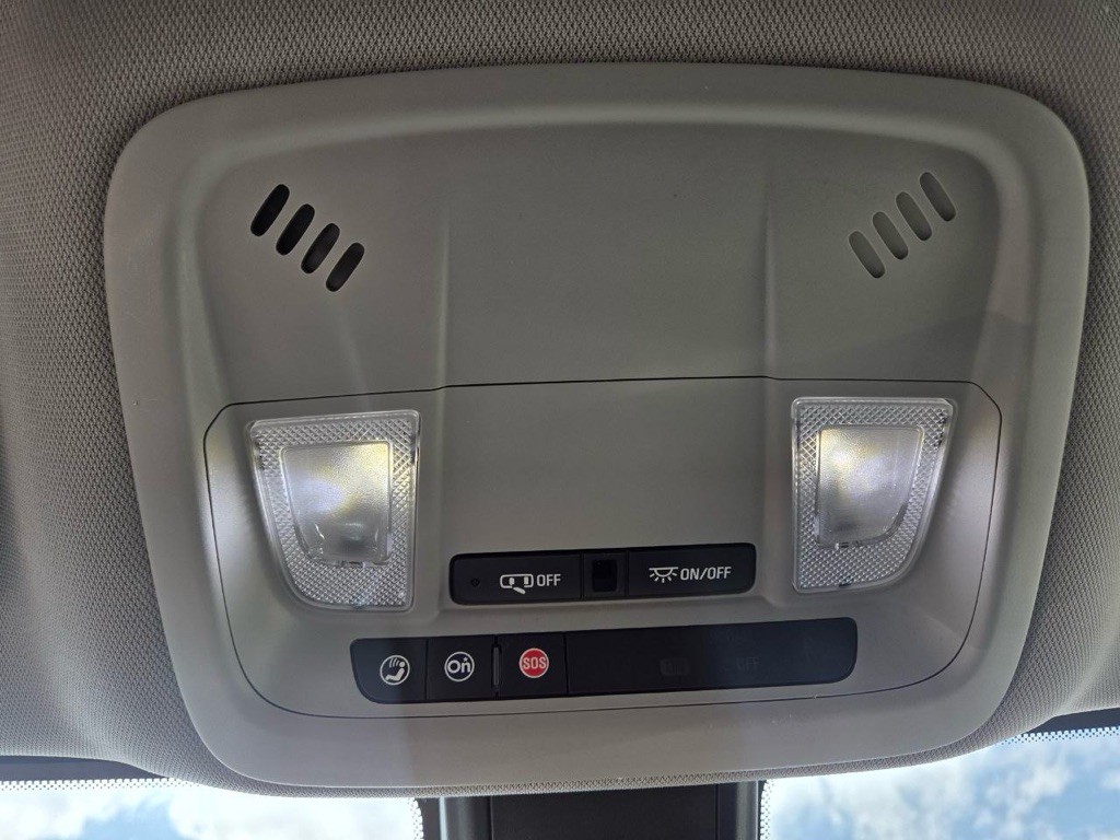 2016 Chevrolet Malibu Image 20