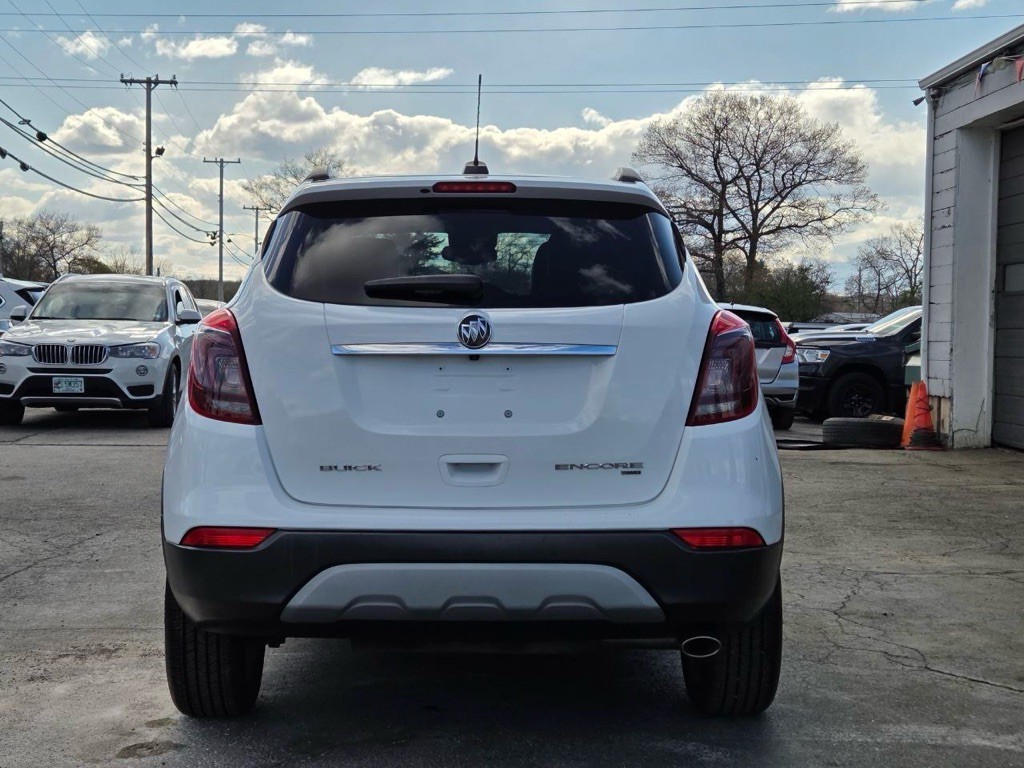 2017 Buick Enclave Image 4