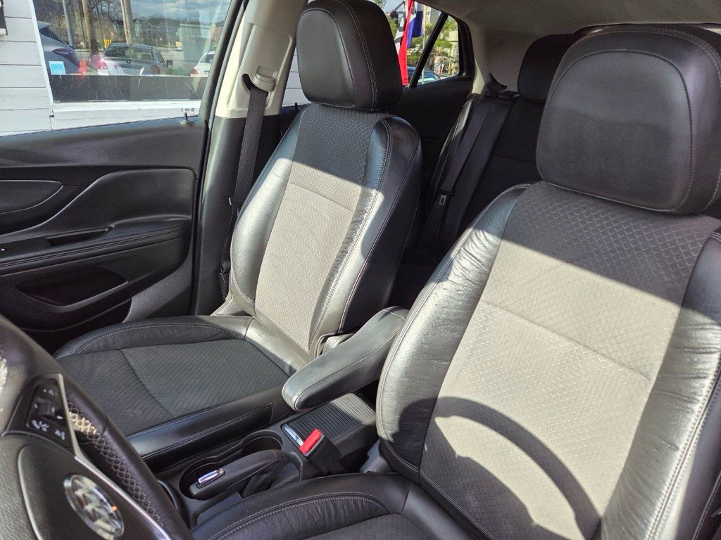 2017 Buick Enclave Image 11