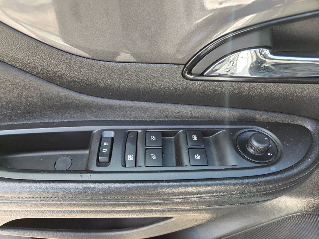 2017 Buick Enclave Image 22