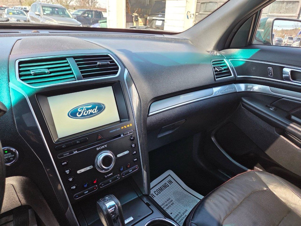 2016 Ford Explorer Image 20