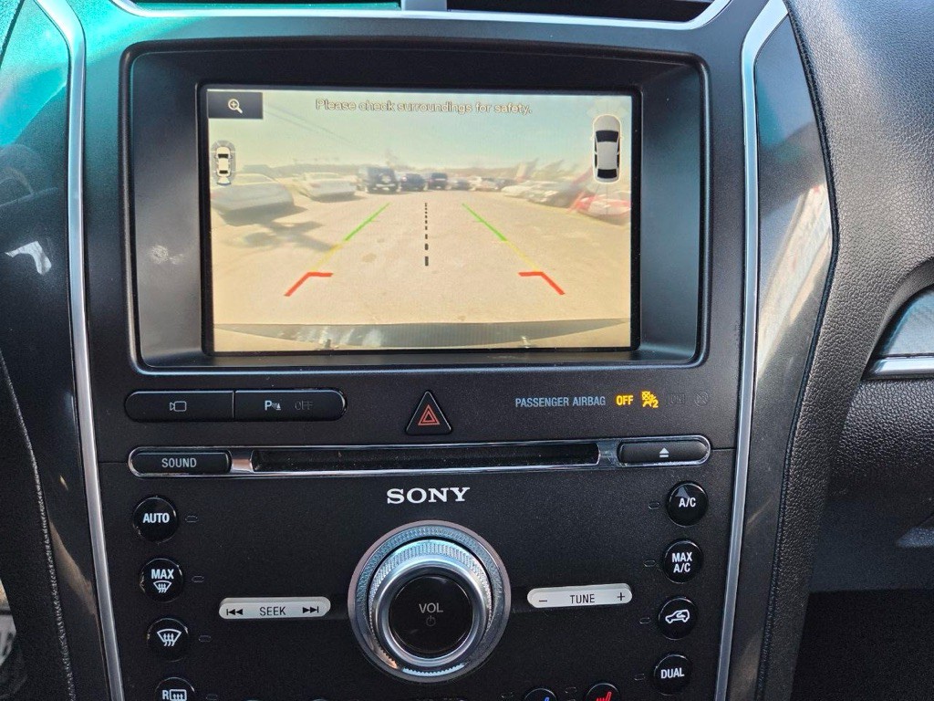 2016 Ford Explorer Image 23