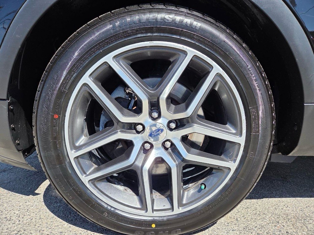 2016 Ford Explorer Image 33