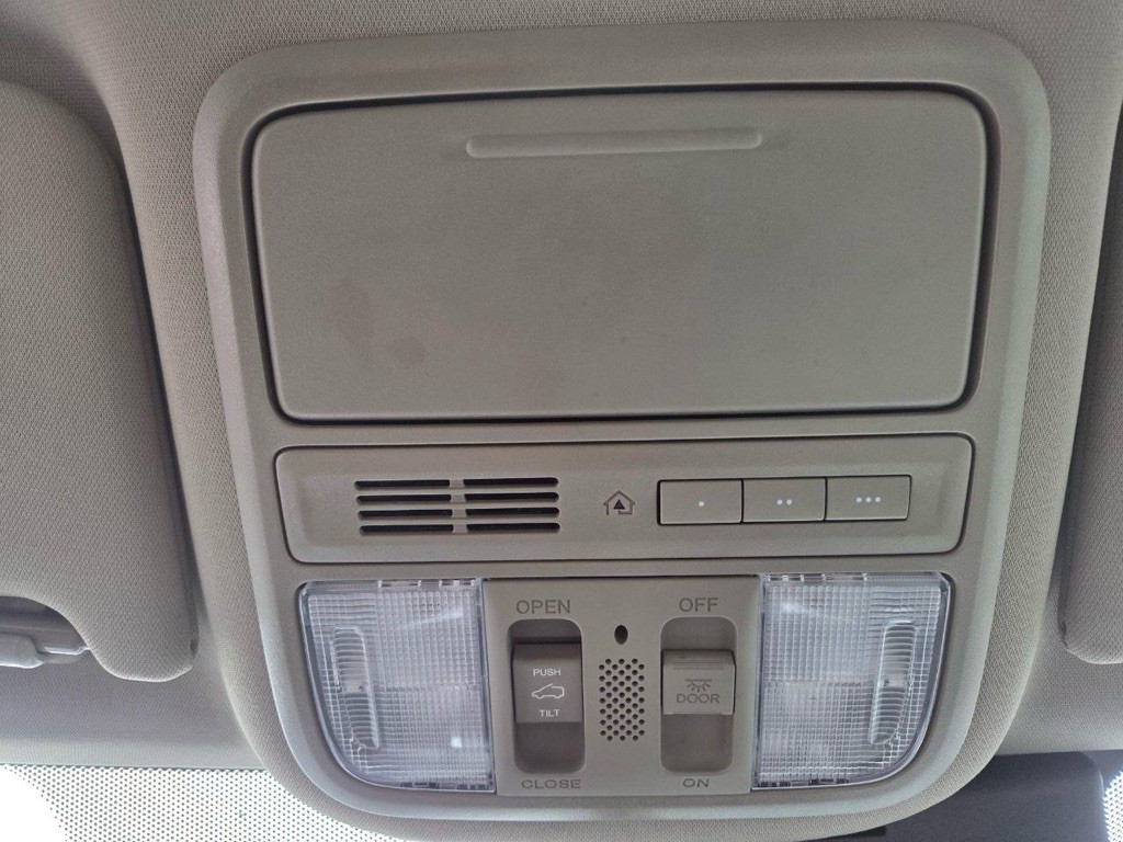 2016 Honda Pilot Image 29