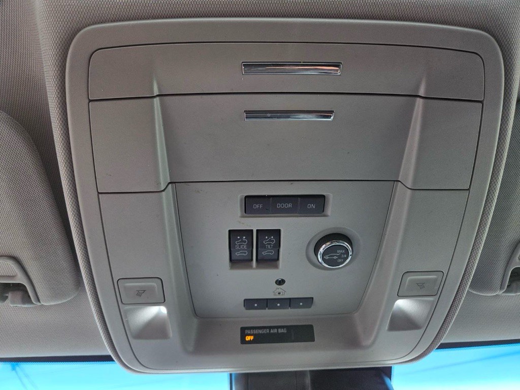2018 GMC Yukon Image 24