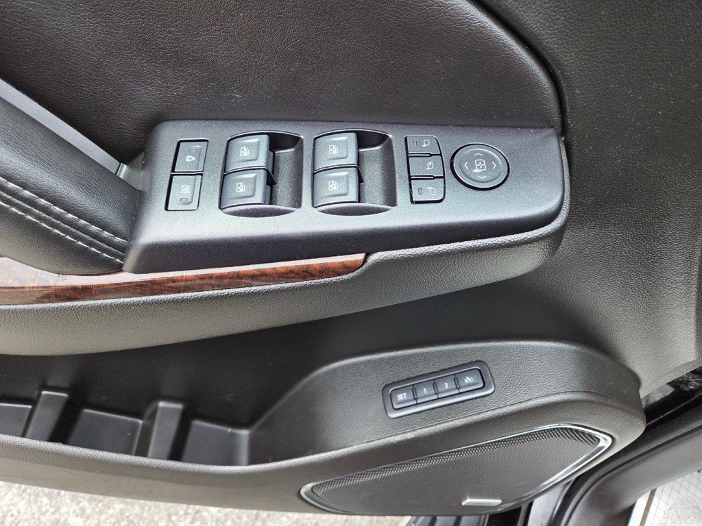 2018 GMC Yukon Image 32