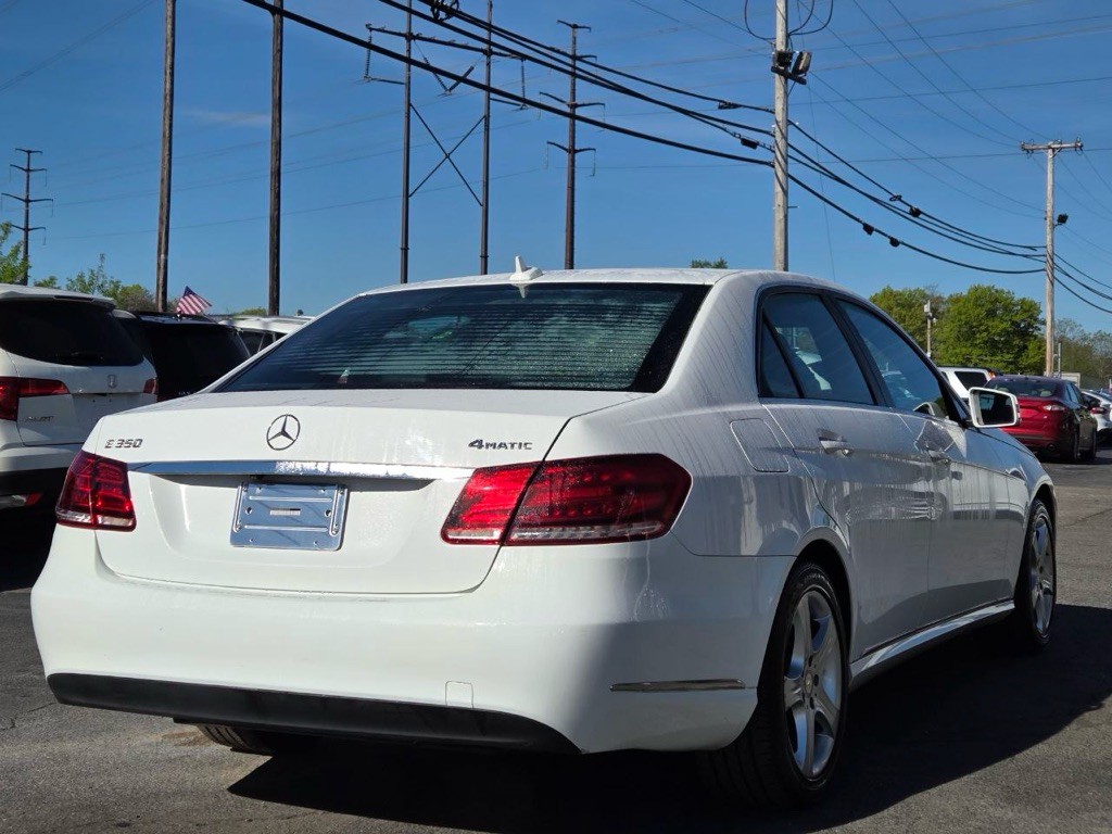 2015 Mercedes-Benz E-Class Image 5