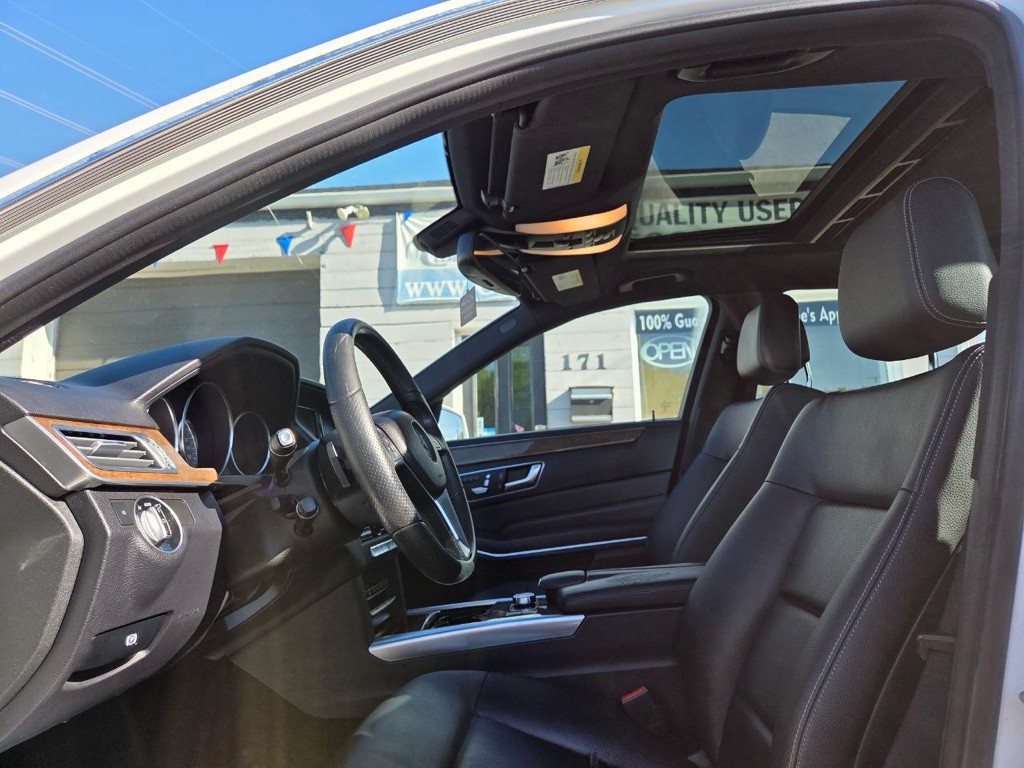 2015 Mercedes-Benz E-Class Image 10