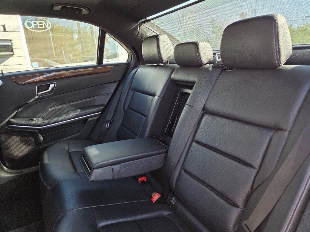 2015 Mercedes-Benz E-Class Image 11