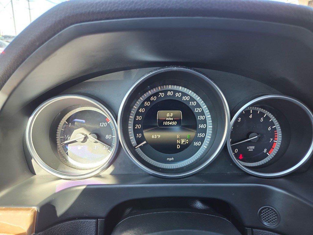 2015 Mercedes-Benz E-Class Image 21