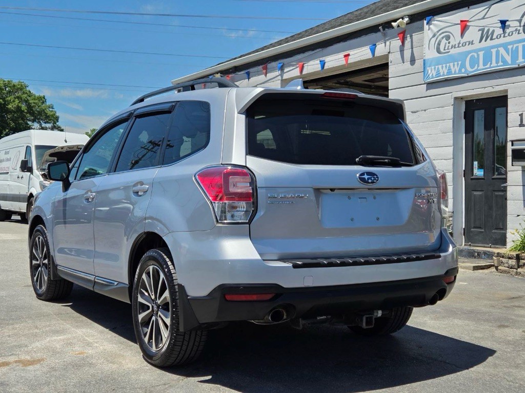 2017 Subaru Forester Image 3