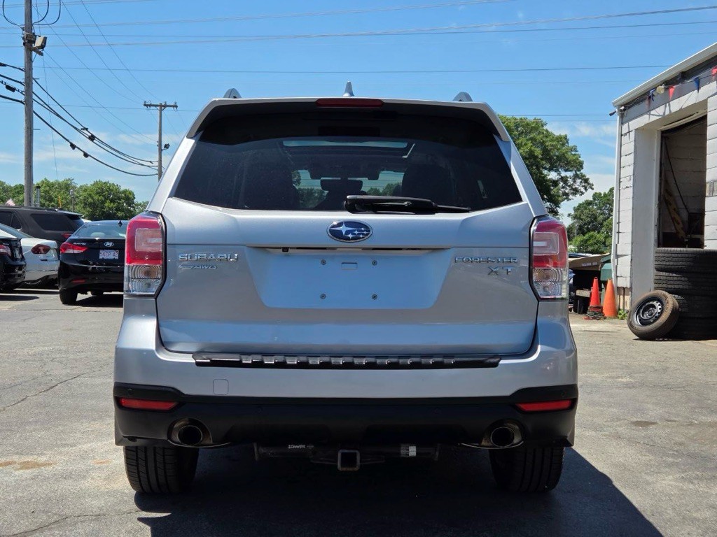2017 Subaru Forester Image 4