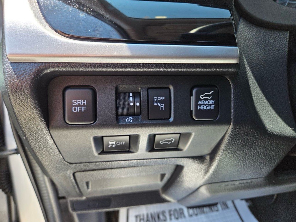 2017 Subaru Forester Image 13