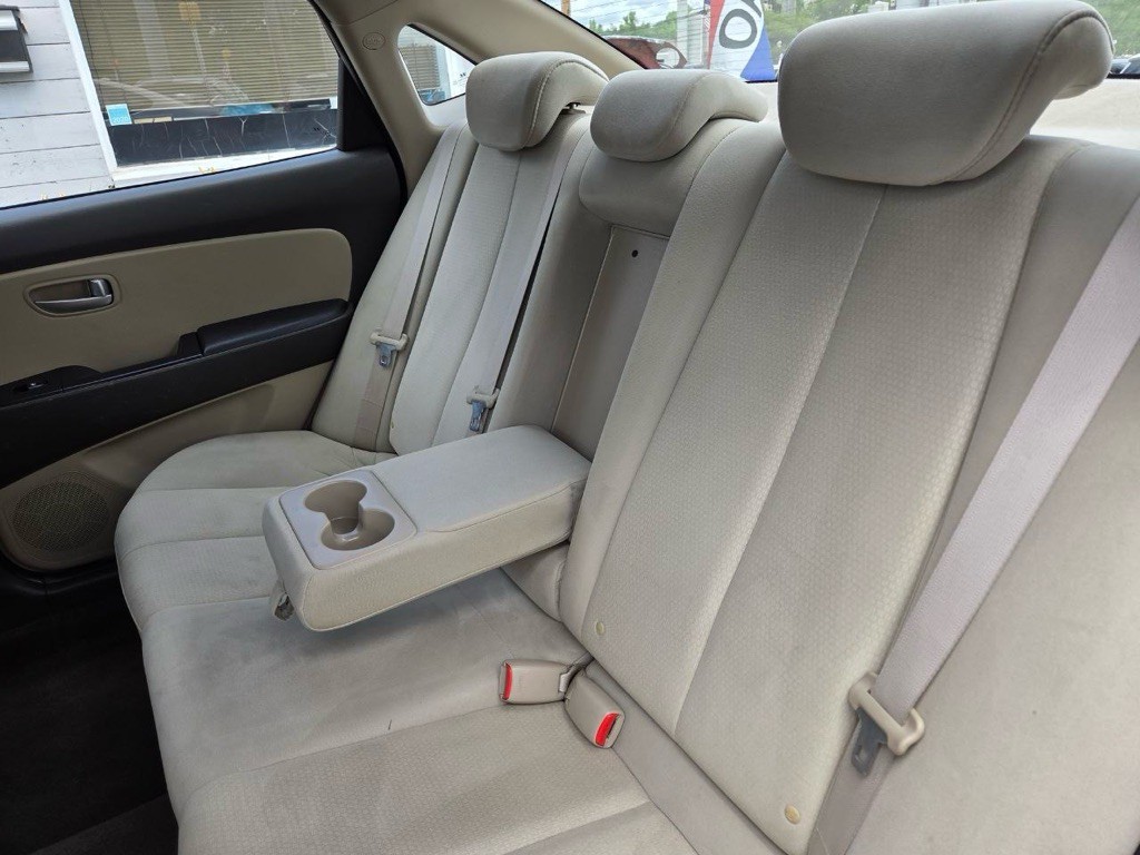 2008 Hyundai Elantra Image 13