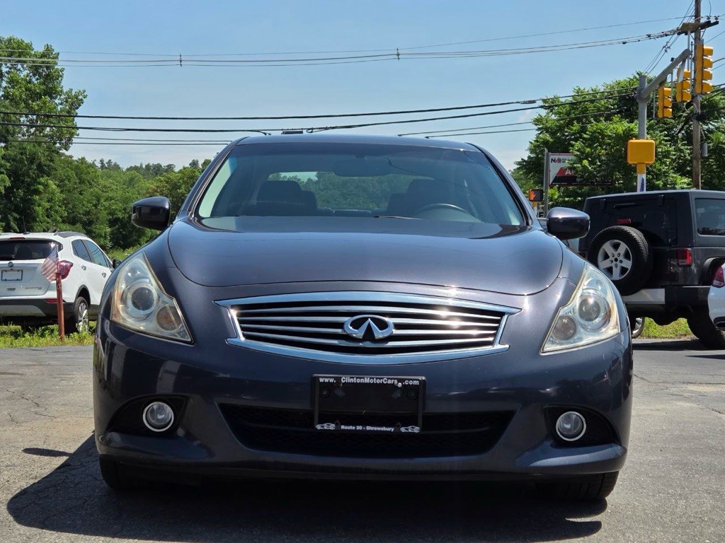 2013 INFINITI G37 Image 8