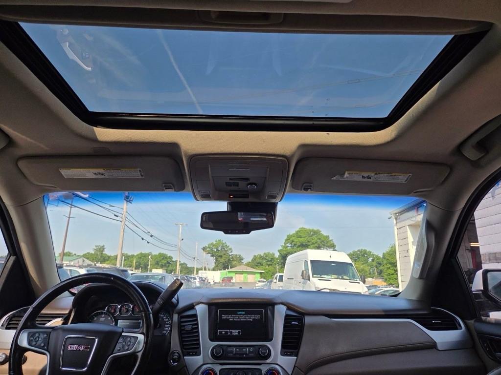 2020 GMC Yukon Image 16