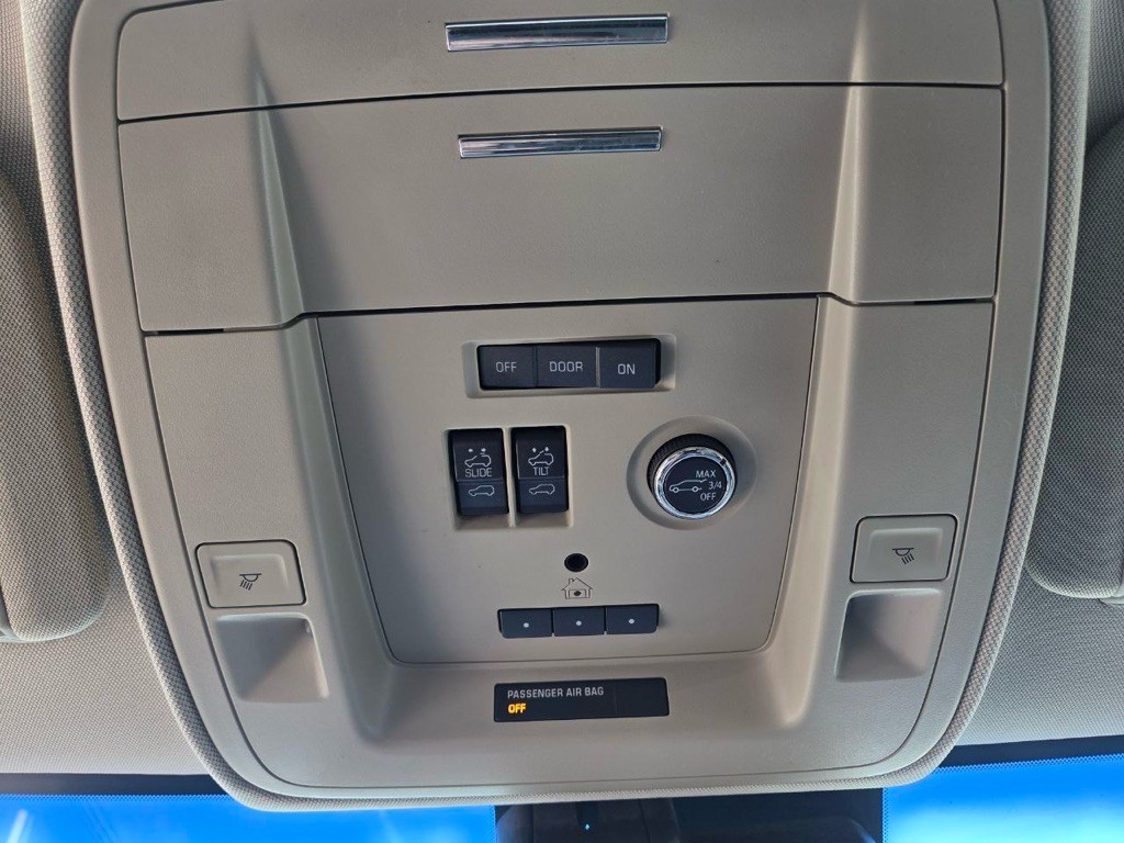 2020 GMC Yukon Image 24