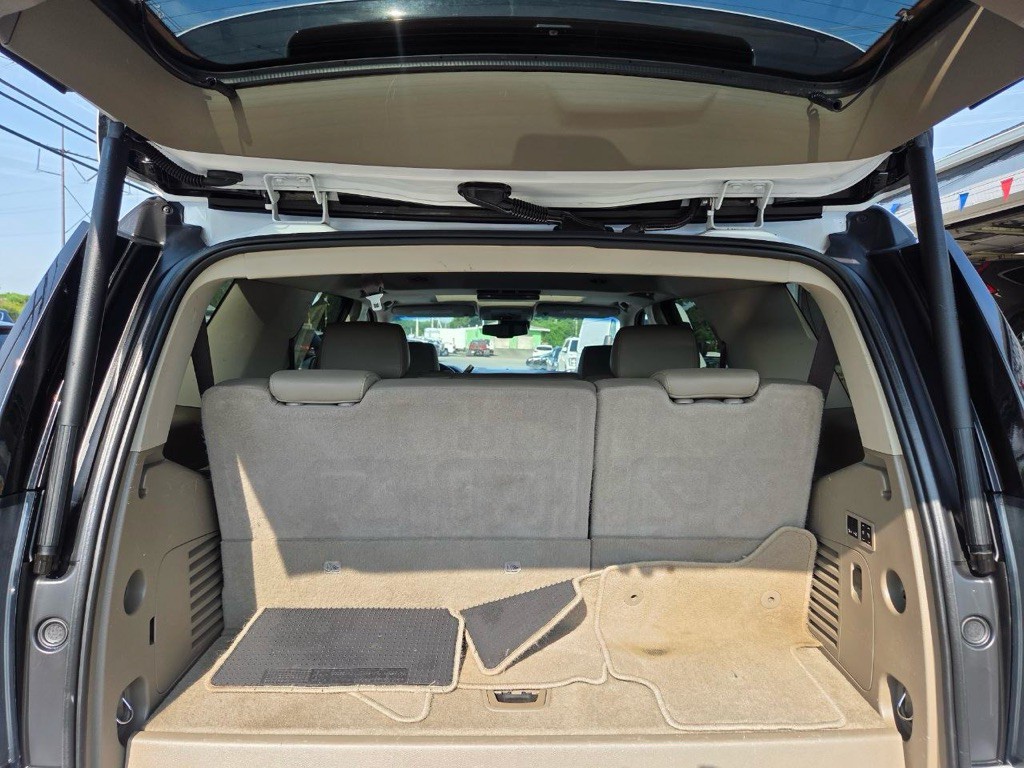 2020 GMC Yukon Image 28