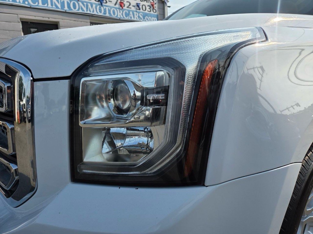 2020 GMC Yukon Image 34