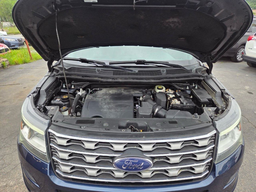 2016 Ford Explorer Image 6