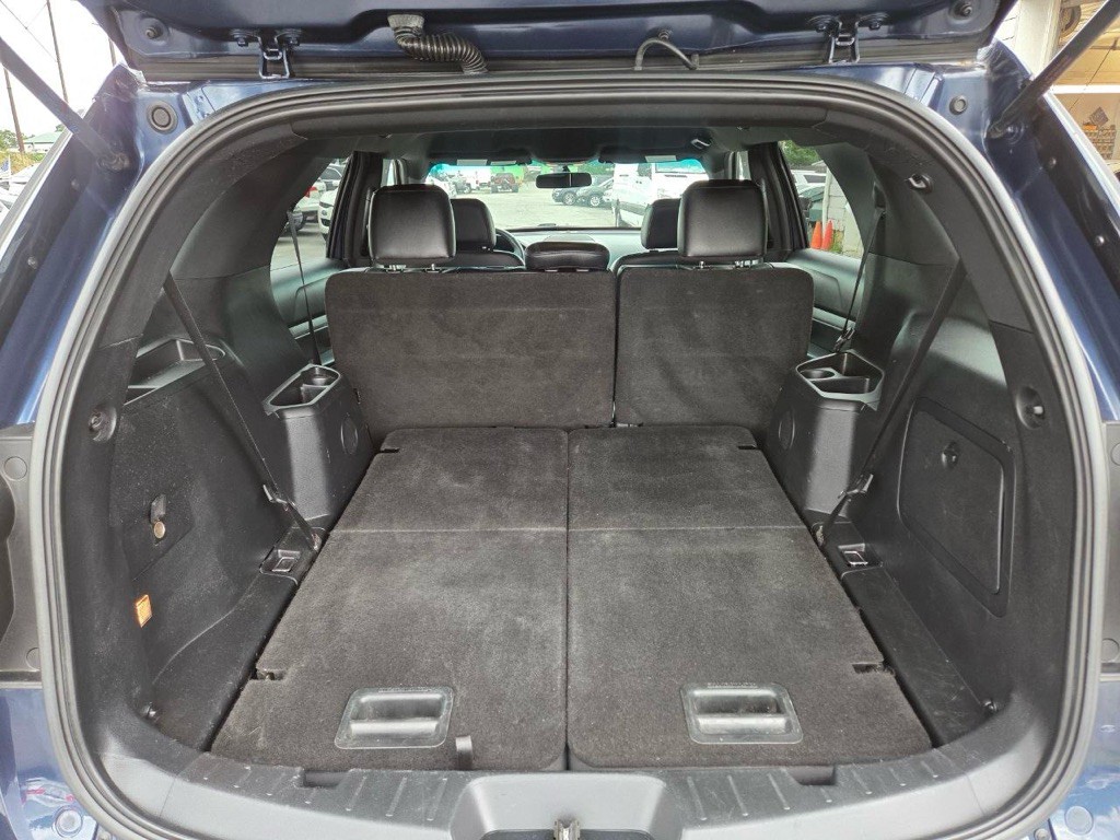 2016 Ford Explorer Image 12