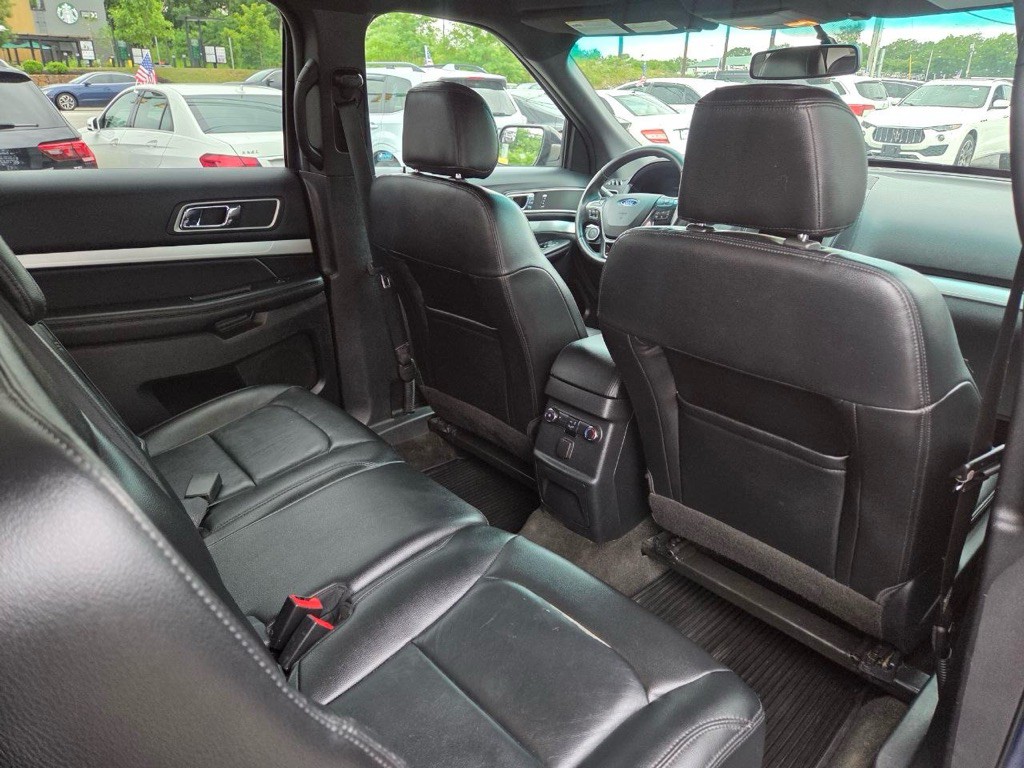 2016 Ford Explorer Image 14