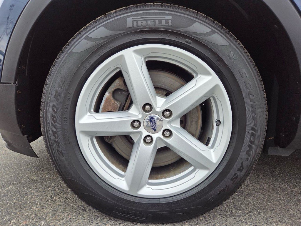 2016 Ford Explorer Image 28