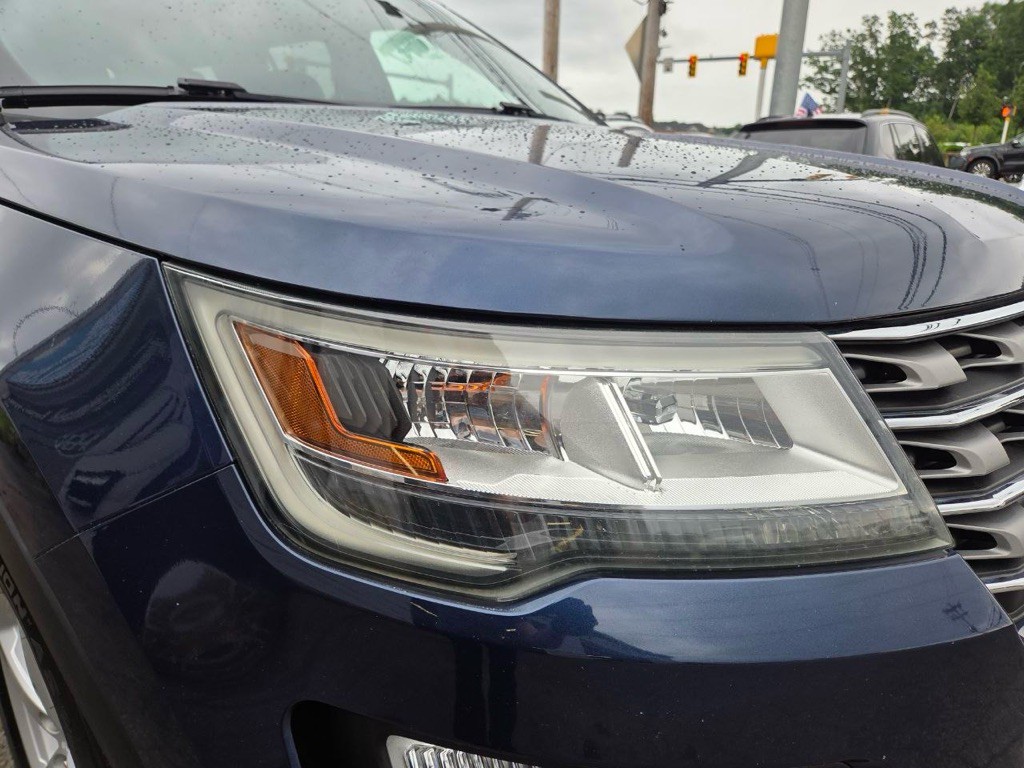 2016 Ford Explorer Image 29