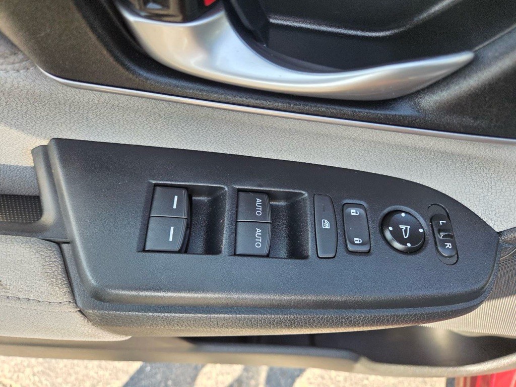 2017 Honda CR-V Image 24