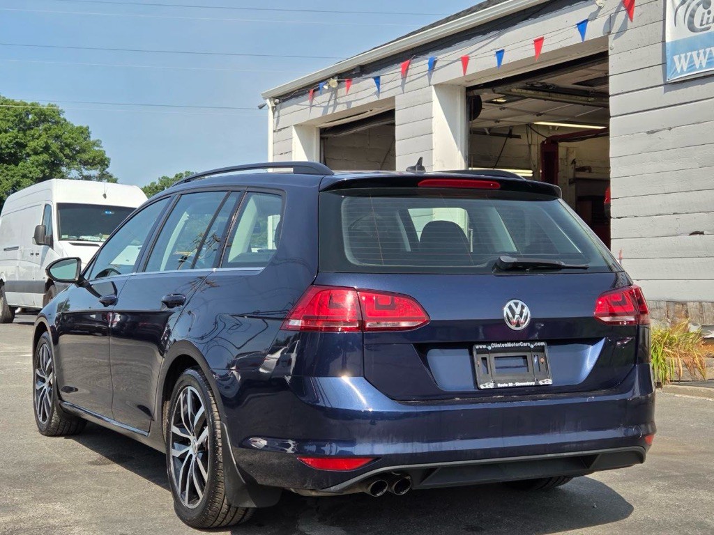 2016 Volkswagen Golf Image 3