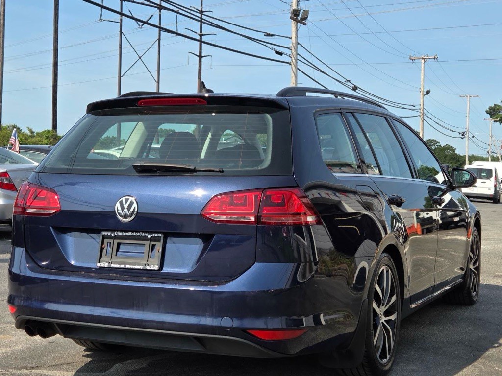 2016 Volkswagen Golf Image 5