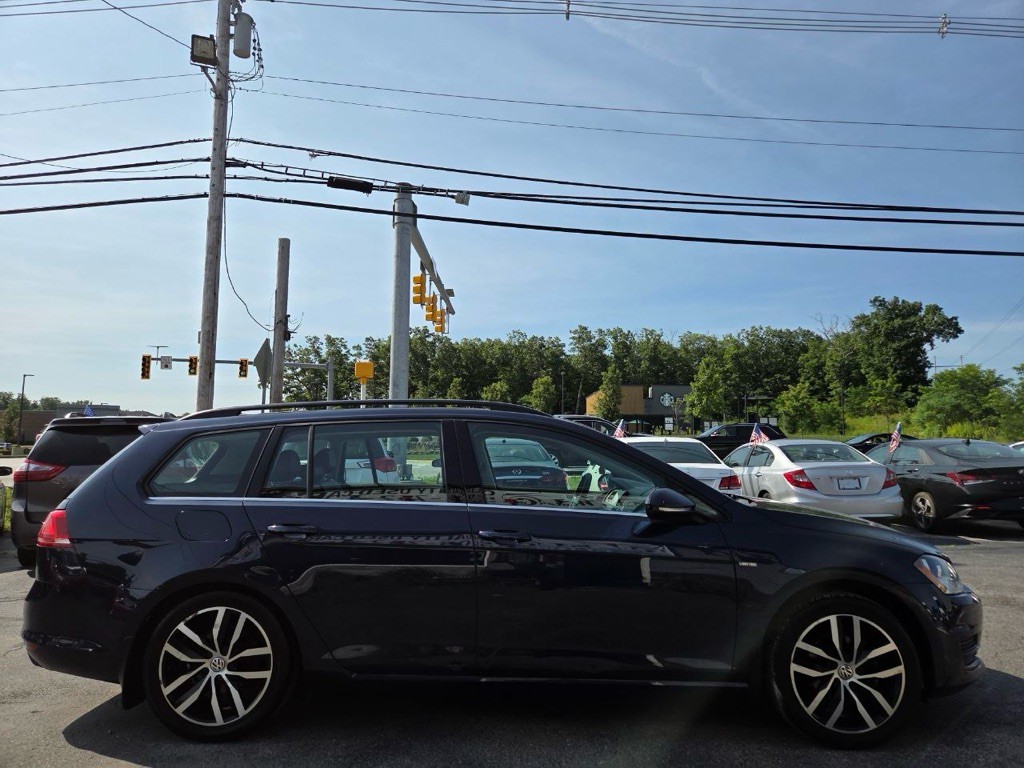 2016 Volkswagen Golf Image 6
