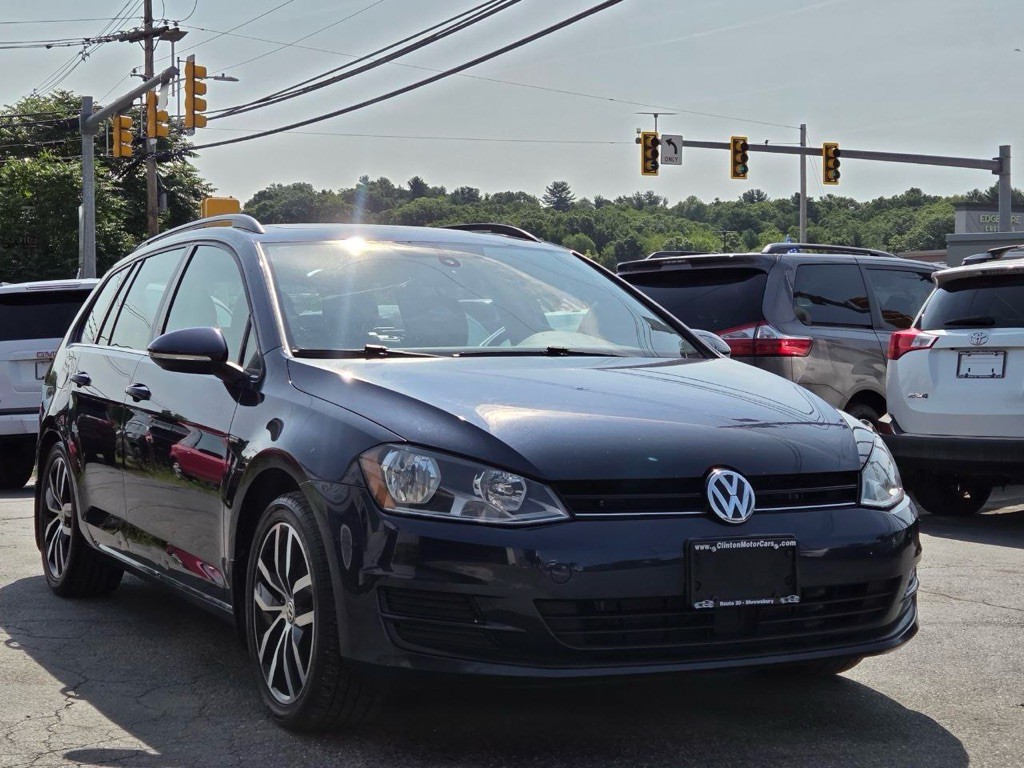2016 Volkswagen Golf Image 7