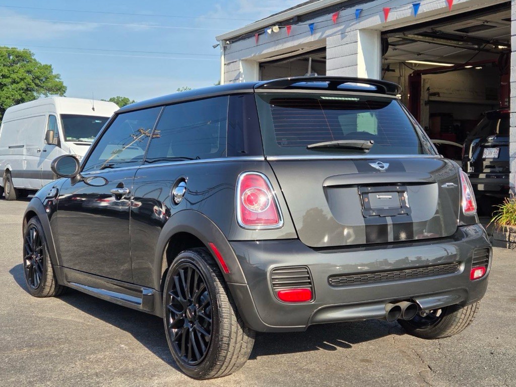 2013 MINI Cooper Image 3