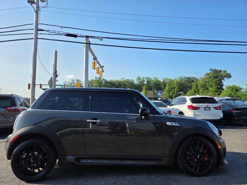 2013 MINI Cooper Image 6