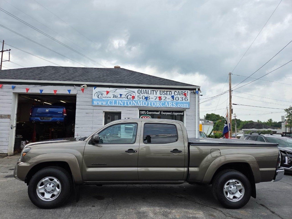 2013 Toyota Tacoma Image 2