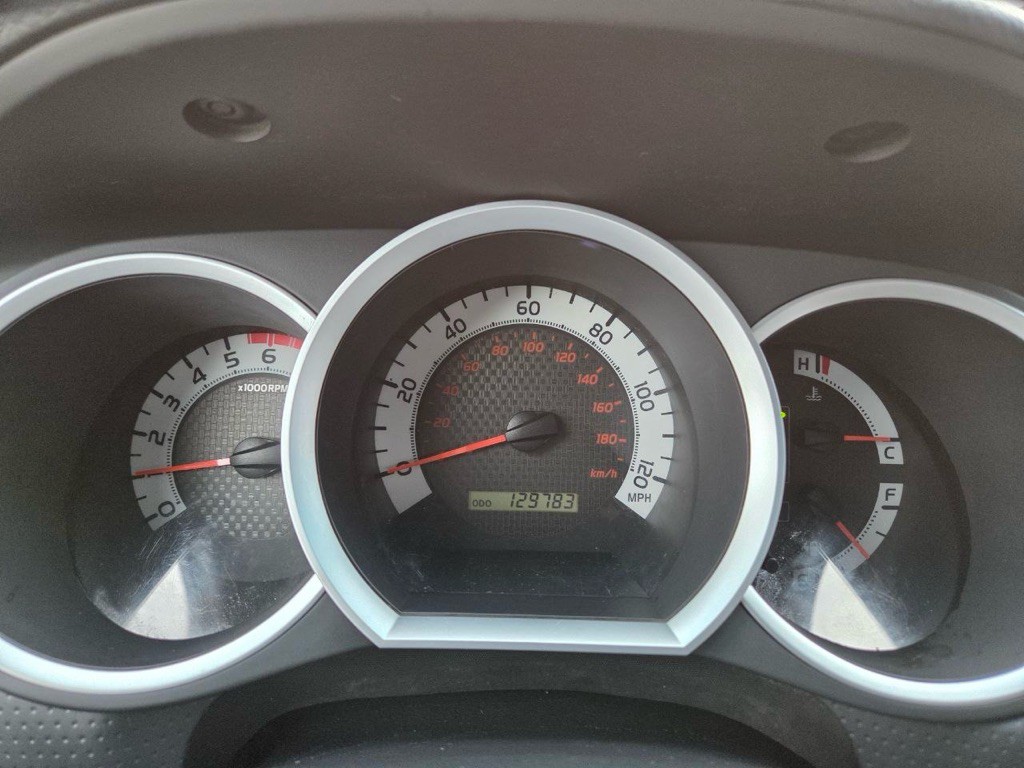 2013 Toyota Tacoma Image 19
